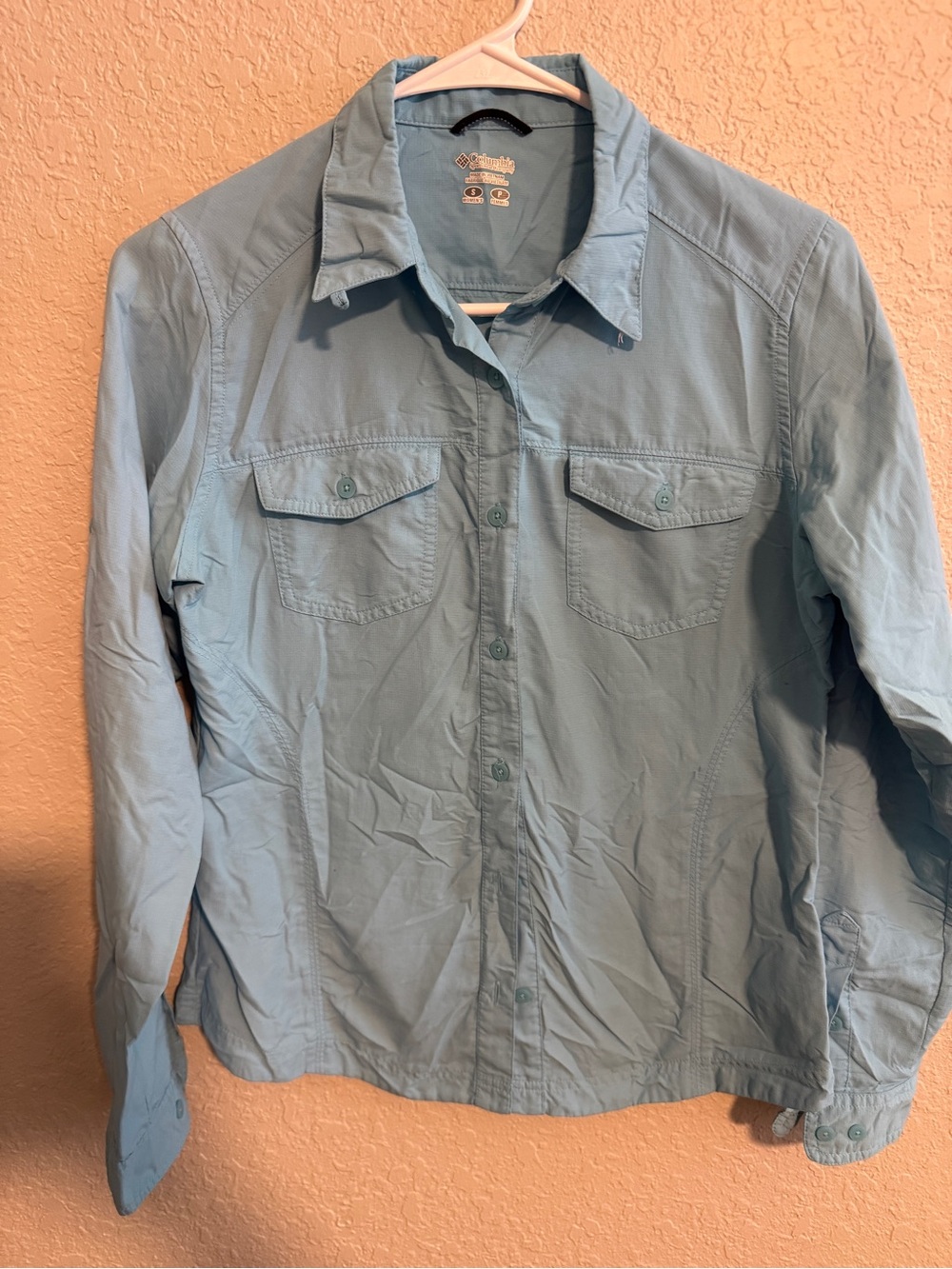 Columbia PFG Light Blue Women’s Long-Sleeve Button-Up Shirt